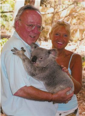 Bob-and-Laura-meet-a-new-fan-Down-Under-13.tif