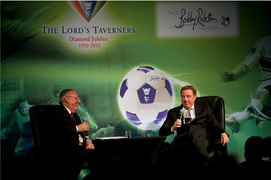 The-Cat-and-Harry-Redknapp-play-it-for-laughs-at-t-16.jpg